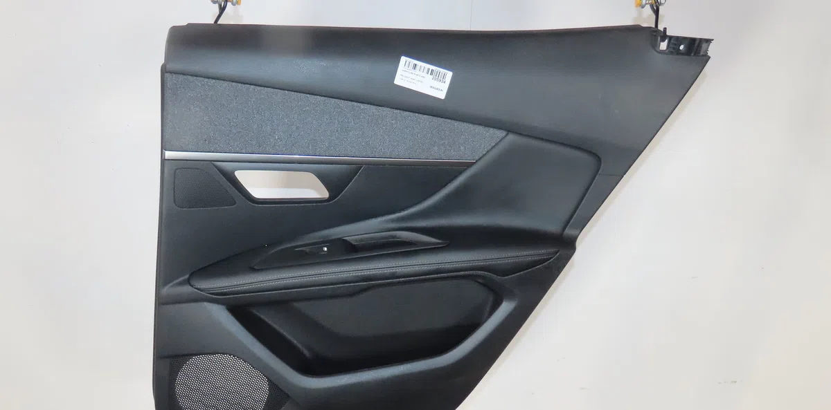 Garniture porte ard Peugeot 3008 SUV (MC_, MR_, MJ_, M4_) 1.2 thp- puretech 130 (mrhnsm, mrhnsu, mrhnsj, mrhnyw,... (201
