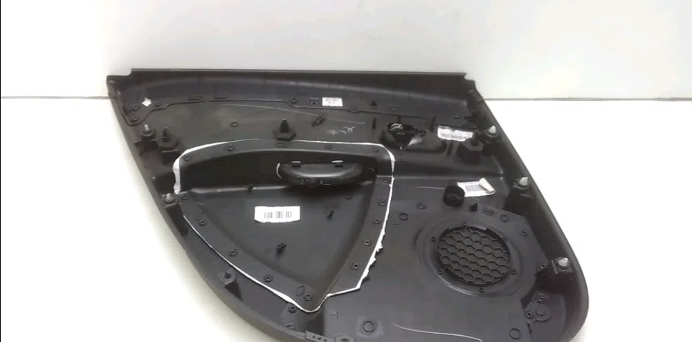 Garniture porte ard Renault CLIO III (BR0-1, CR0-1) 1.5 dci (2010-2014) 3 portes occasion