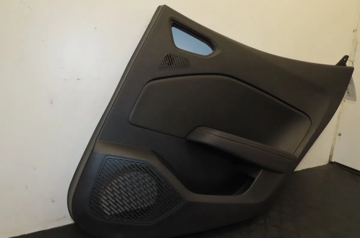 Garniture porte ard Renault CLIO V (B7_) 1.0 tce 100 (b7mt) (2019) occasion
