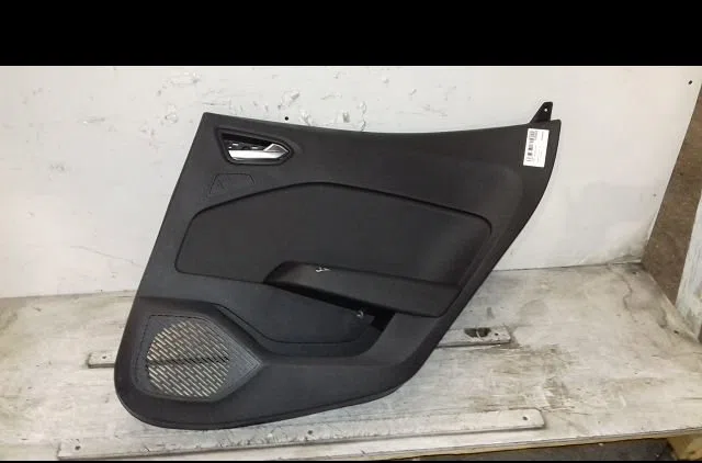 Garniture porte ard Renault CLIO V (B7_) 1.3 tce 130 (b7mf) (2019) occasion