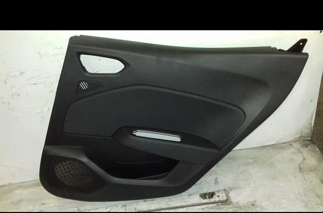 Garniture porte ard Renault CLIO V (B7_) 1.5 blue dci 85 (b7ag) (2019) 5 portes occasion