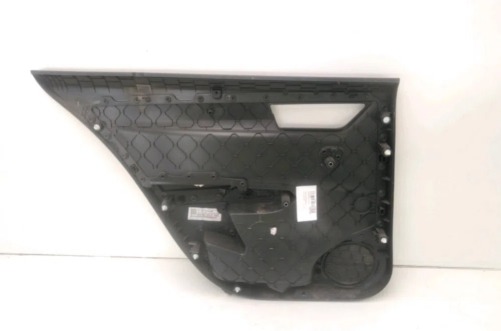 Garniture porte ard Skoda FABIA III Break (NJ5) 1.4 tdi (2014) occasion