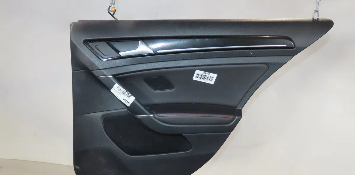 Garniture porte ard Volkswagen GOLF VII (5G1, BQ1, BE1, BE2) 2.0 gti (2013-2020) occasion