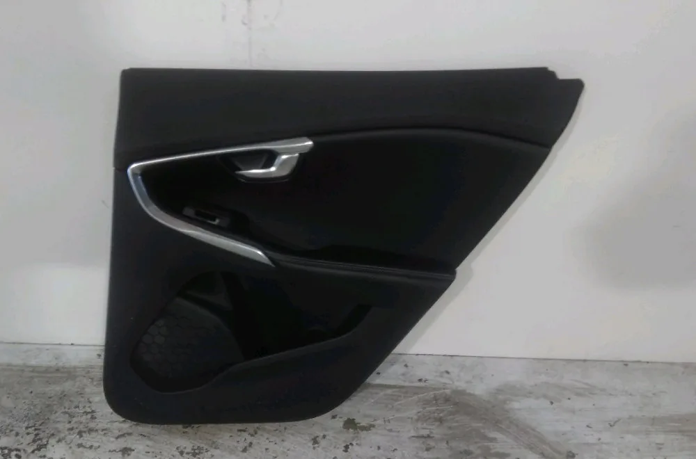 Garniture porte ard Volvo V40 3-5 portes (525) T2 (2015-2019) occasion