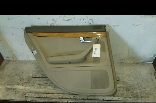 Garniture porte arg Audi A4 B7 (8EC) 2.0 tdi 16v (2004-2008) 4 portes occasion