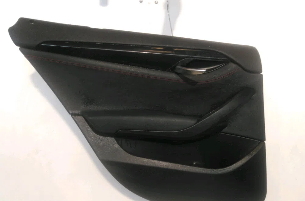 Garniture porte arg Bmw X1 (E84) Sdrive 16 d (2012-2015) occasion