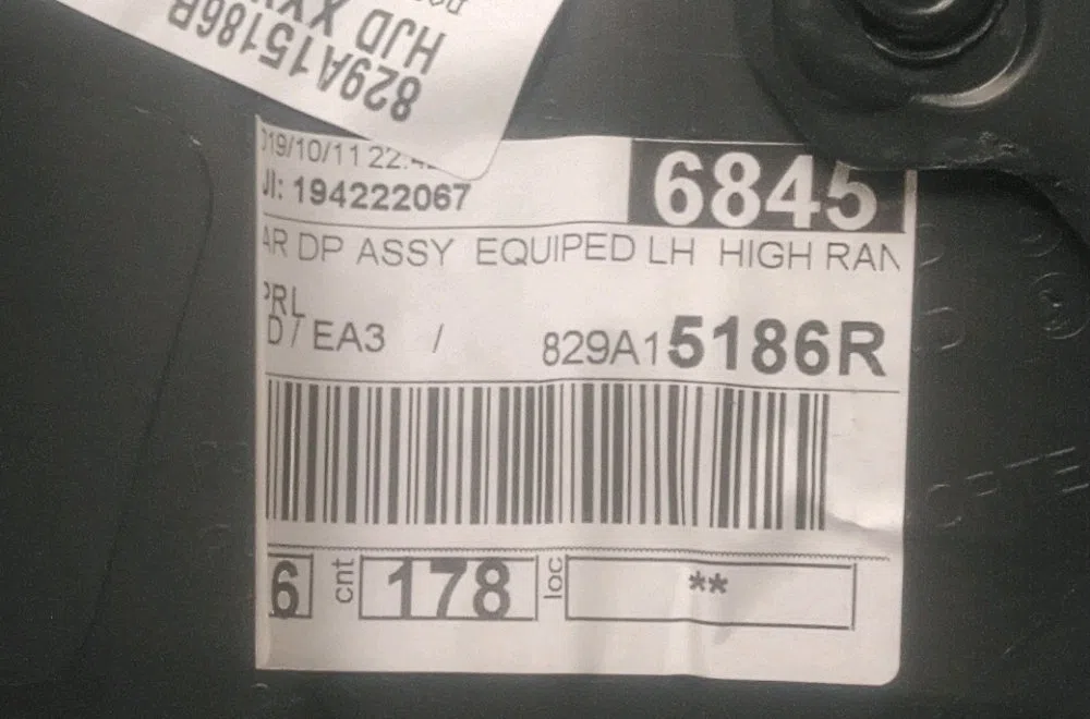 Garniture porte arg Dacia DUSTER (HM_) 1.3 tce 130 4x4 (hmmf) (2019) occasion