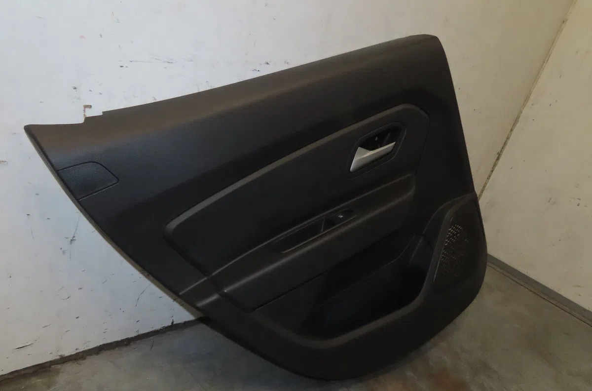 Garniture porte arg Dacia DUSTER (HM_) 1.3 tce 130 (hmmf) (2019) occasion