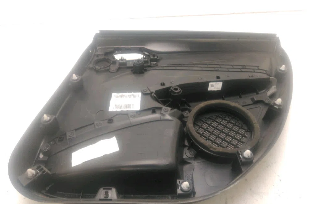 Garniture porte arg Peugeot 208 I (CA_, CC_) 1.6 hdi (2012) 5 portes occasion