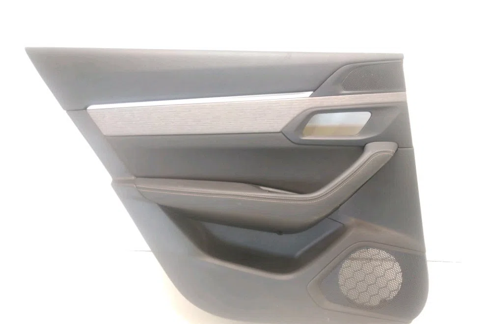 Garniture porte arg Peugeot 508 SW II (FC_, FJ_, F4_) 1.6 puretech 180 (2018) occasion