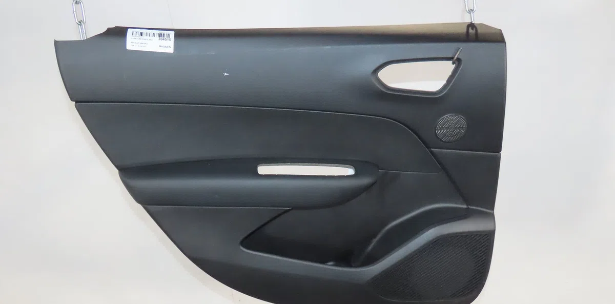 Garniture porte arg Renault ARKANA I (LCM_, LDN_) 1.6 e-tech 145 (ldmu) (2020) 5 portes occasion