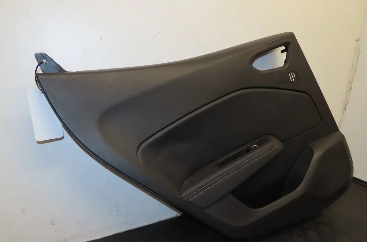 Garniture porte arg Renault CLIO V (B7_) 1.0 tce 100 (b7mt) (2019) occasion
