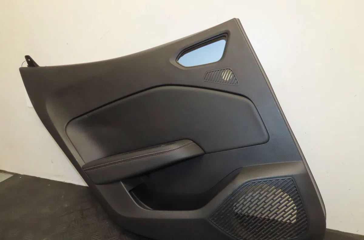 Garniture porte arg Renault CLIO V (B7_) 1.0 tce 100 (b7mt) (2019) occasion