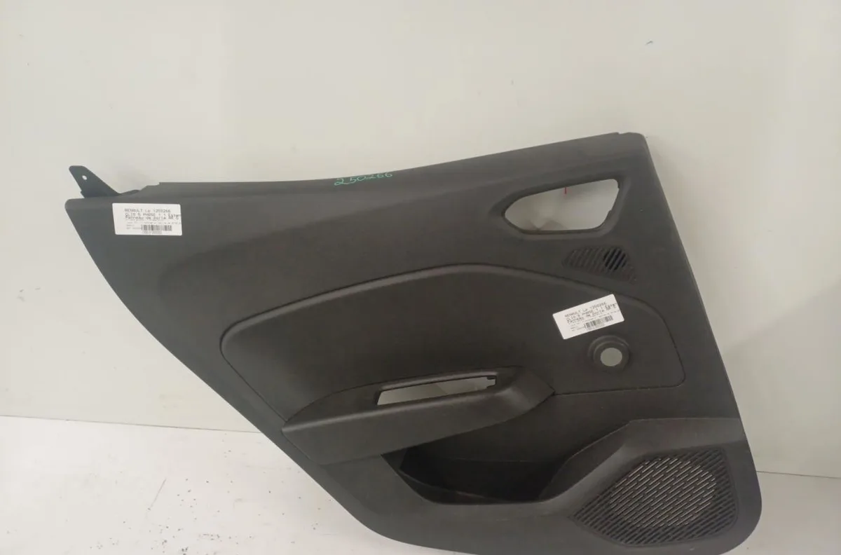 Garniture porte arg Renault CLIO V (B7_) 1.0 tce 100 (b7mt) (2019) occasion