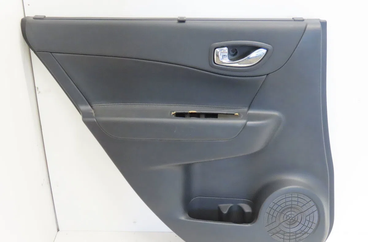 Garniture porte arg Renault KOLEOS I (HY_) 2.0 dci 4x4 (hy0k) (2008) occasion