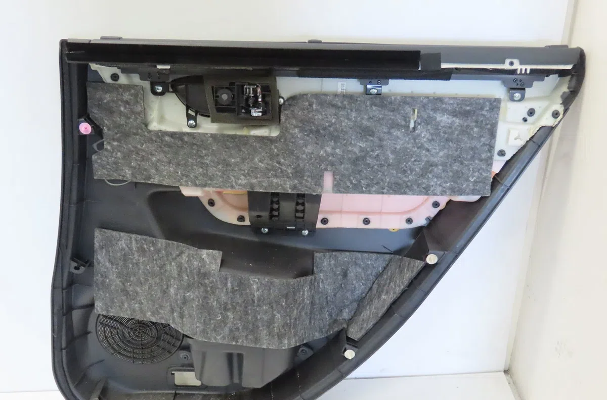 Garniture porte arg Renault KOLEOS I (HY_) 2.0 dci 4x4 (hy0k) (2008) occasion