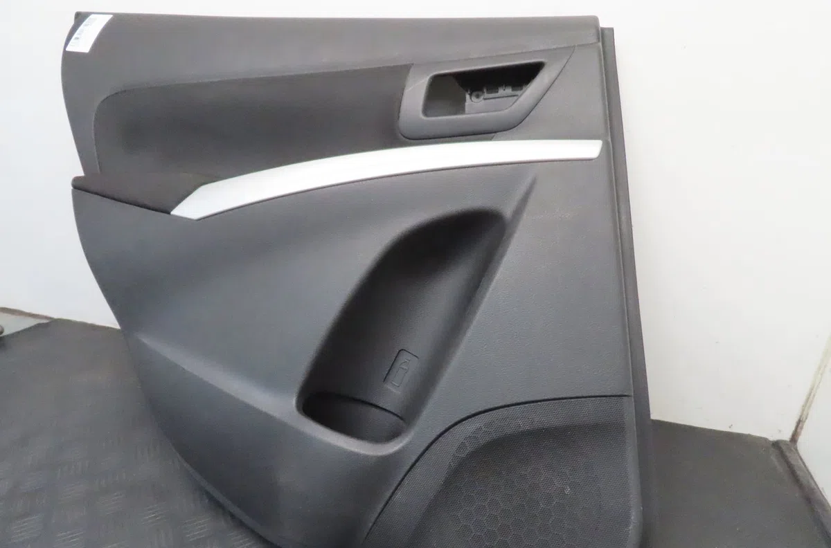 Garniture porte arg Suzuki SX4 S-CROSS (JY) 1.6 ddis allgrip (akk 416d) (2013) occasion