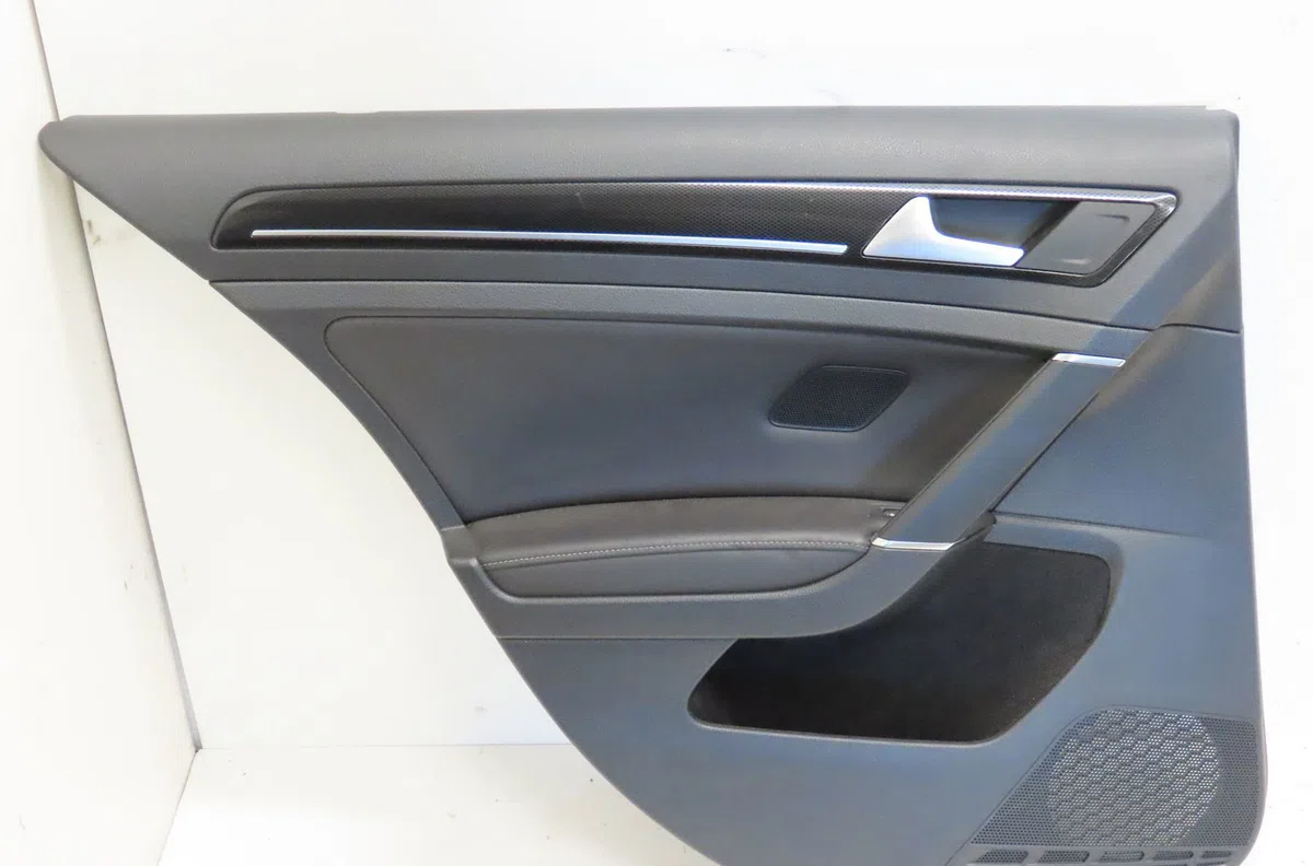 Garniture porte arg Volkswagen GOLF VII (5G1, BQ1, BE1, BE2) 1.4 tsi (2014-2020) occasion