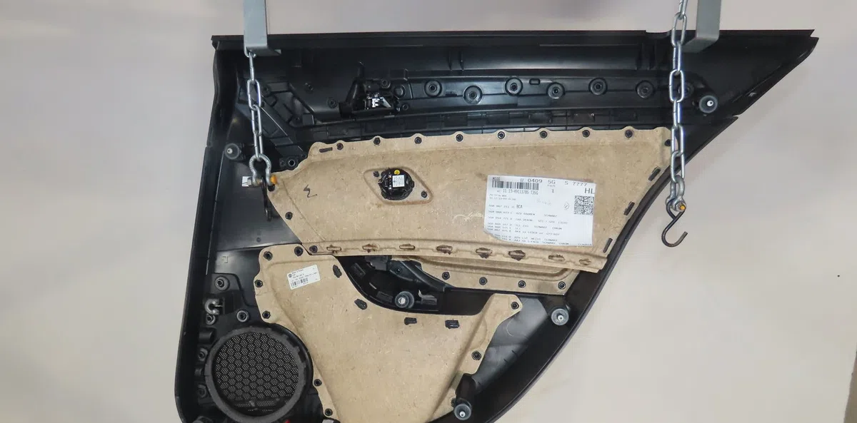 Garniture porte arg Volkswagen GOLF VII (5G1, BQ1, BE1, BE2) 2.0 gti (2013-2020) occasion