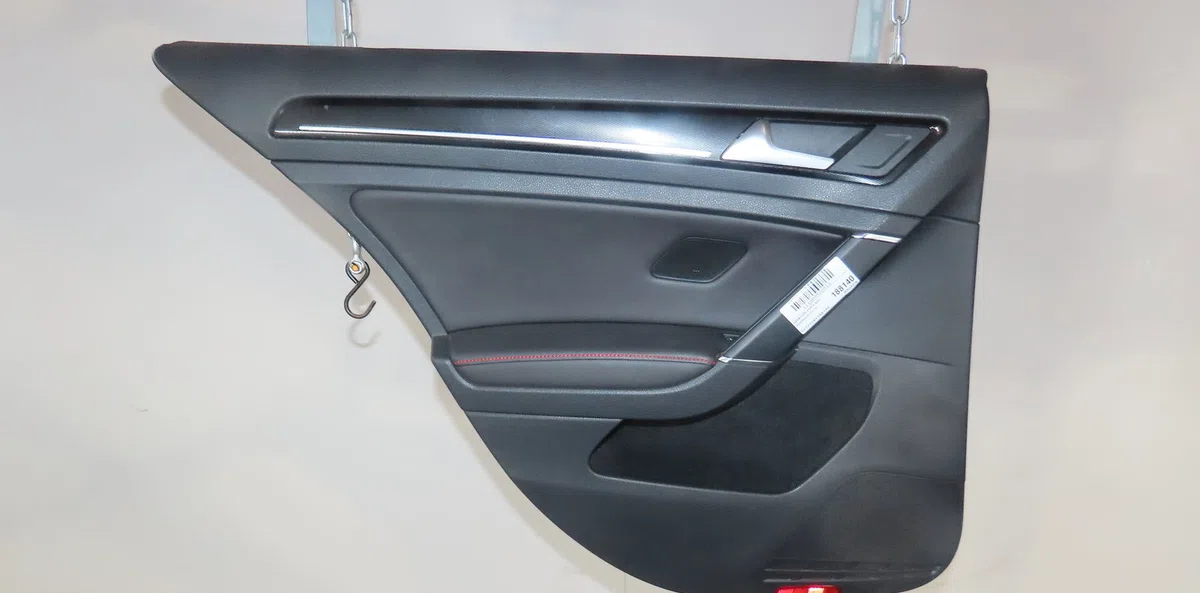Garniture porte arg Volkswagen GOLF VII (5G1, BQ1, BE1, BE2) 2.0 gti (2013-2020) occasion