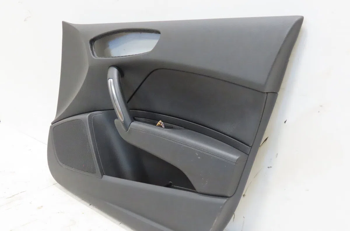 Garniture porte avd Audi A1 Sportback (8XA, 8XF) 1.4 tfsi (2011-2015) occasion