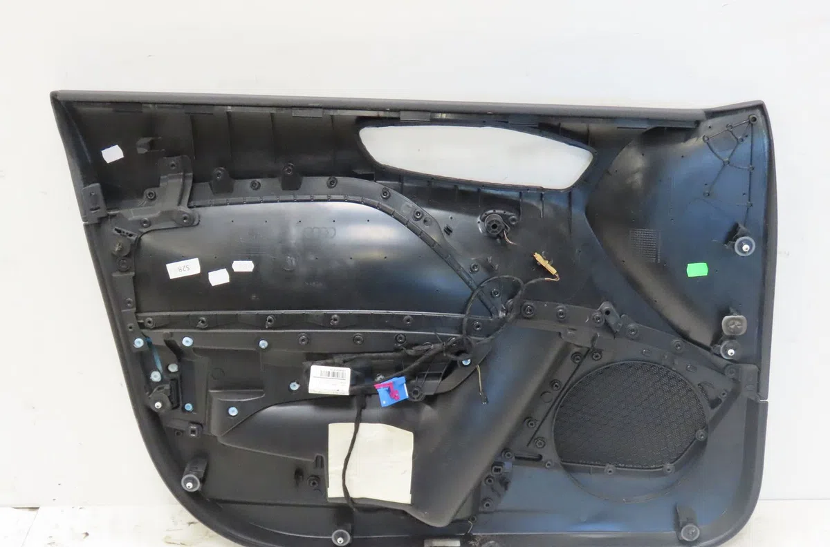 Garniture porte avd Audi A1 Sportback (8XA, 8XF) 1.4 tfsi (2011-2015) occasion
