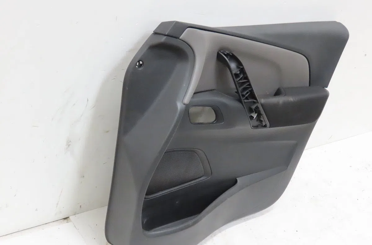Garniture porte avd Citroen C4 GRAND PICASSO II (DA_, DE_) 1.6 hdi - bluehdi 115 (2013) occasion