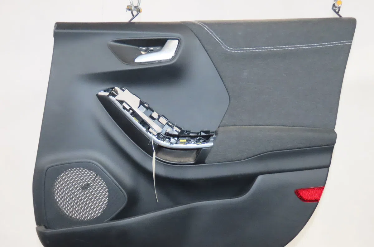 Garniture porte avd Ford PUMA (J2K, CF7) 1.0 flexifuel (2021) occasion
