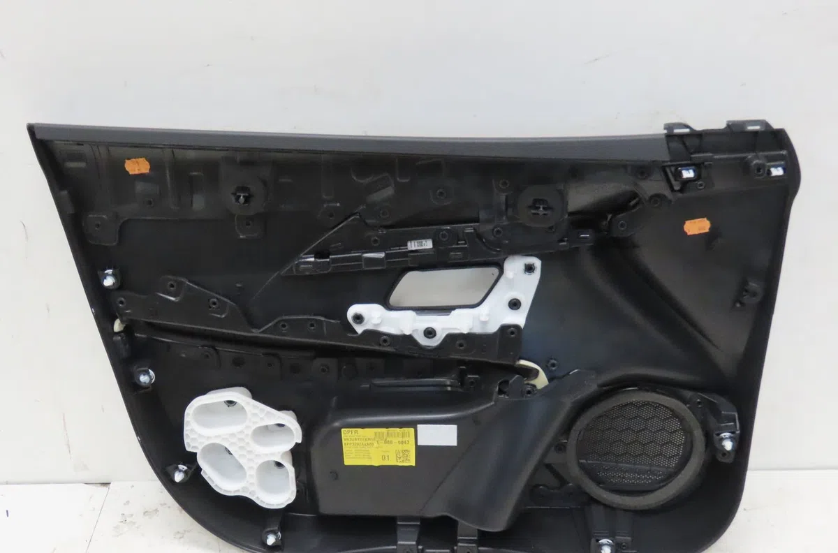 Garniture porte avd Peugeot 208 II (UB_, UP_, UW_, UJ_) 1.5 bluehdi 100 (2019) occasion