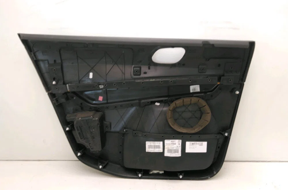Garniture porte avd Peugeot 3008 Monospace (0U_) 1.6 hdi (2009-2016) 5 portes occasion