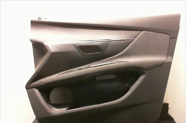 Garniture porte avd Peugeot 5008 II (MC_, MJ_, MR_, M4_) 1.2 (mrhnyh, mrhnyw, mrhnsj, mrhnsu, mrhnsm) (2016) occasion