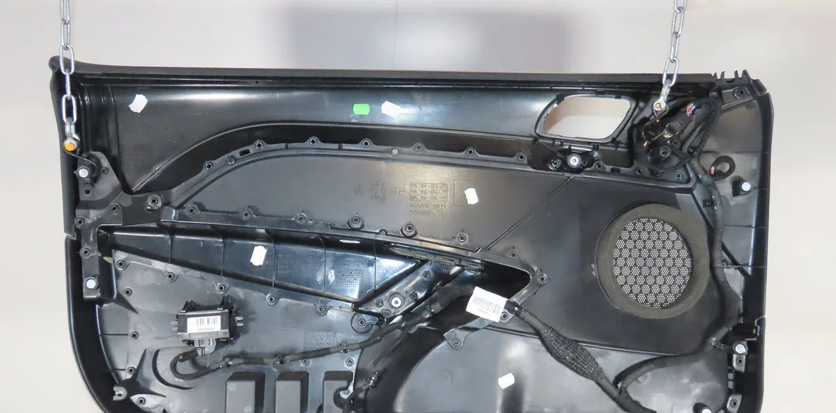 Garniture porte avd Peugeot RCZ 2.0 hdi (2010-2015) occasion