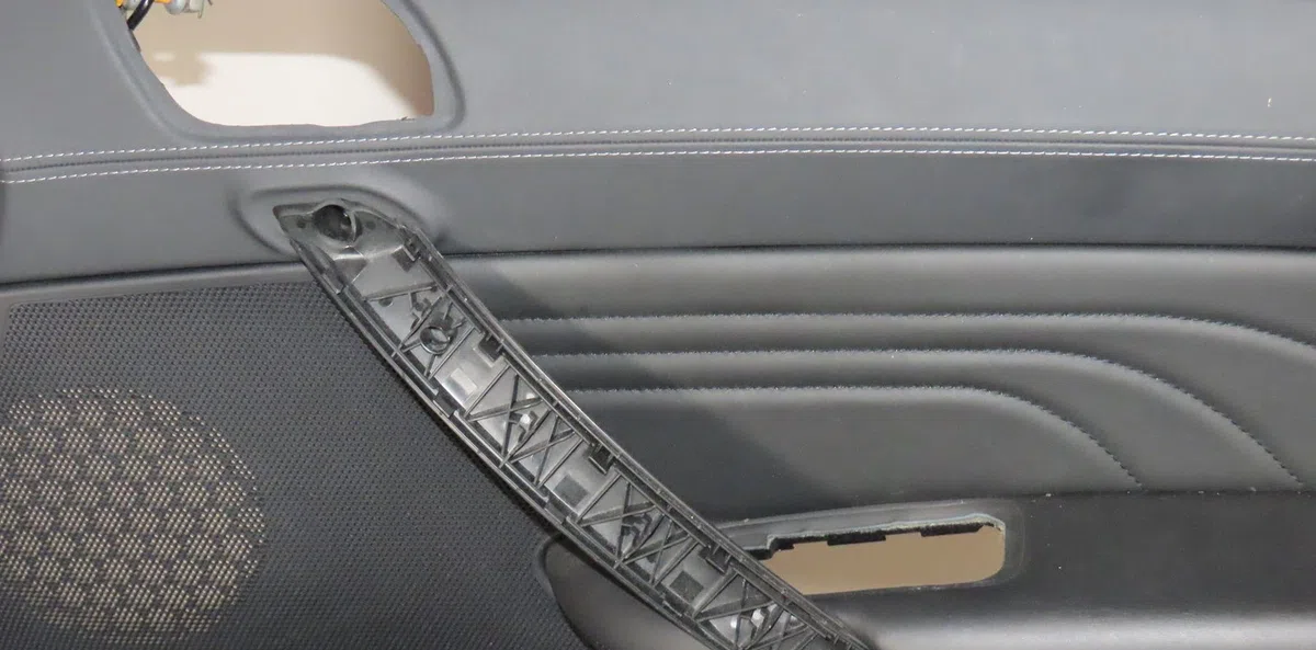Garniture porte avd Peugeot RCZ 2.0 hdi (2010-2015) occasion