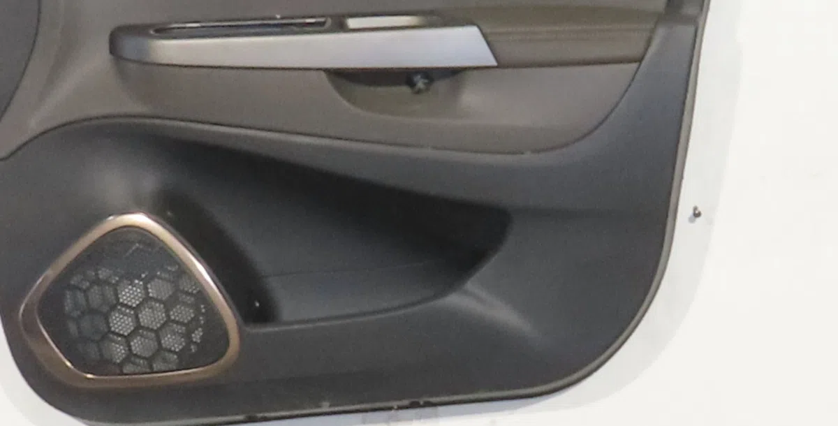 Garniture porte avd Renault CAPTUR I (J5_, H5_) 1.5 dci 110 (2015) 5 portes occasion