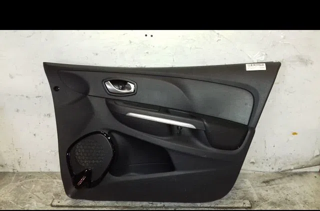 Garniture porte avd Renault CLIO IV (BH_) 0.9 tce 90 (2012) 5 portes occasion