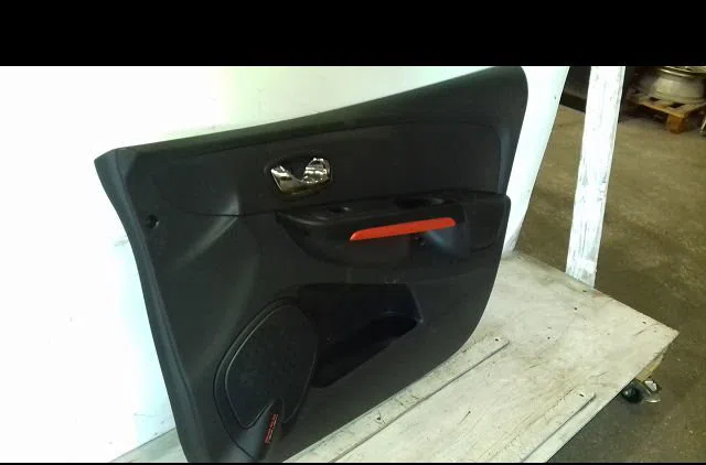 Garniture porte avd Renault CLIO IV (BH_) 1.6 rs (bhj4, bhj6, bhmm) (2013) occasion