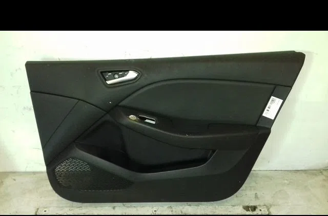 Garniture porte avd Renault CLIO V (B7_) 1.3 tce 130 (b7mf) (2019) occasion