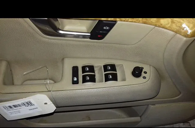 Garniture porte avg Audi A4 B7 (8EC) 2.0 tdi 16v (2004-2008) 4 portes occasion