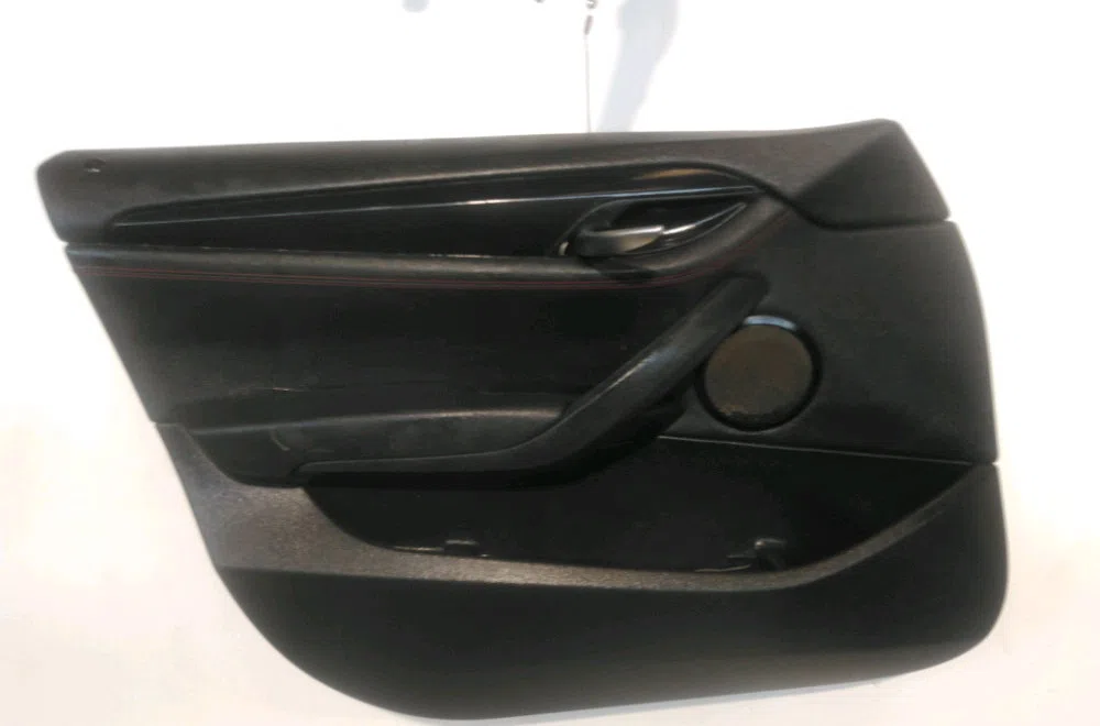 Garniture porte avg Bmw X1 (E84) Sdrive 16 d (2012-2015) occasion