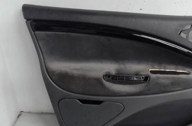 Garniture porte avg Citroen C5 III (RD_) 2.0 hdi 180 (2015) occasion