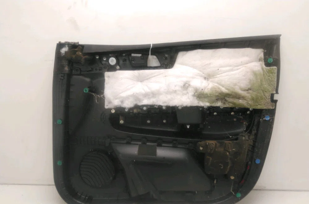 Garniture porte avg Kia SPORTAGE IV (QL, QLE) 1.7 crdi (2015) occasion