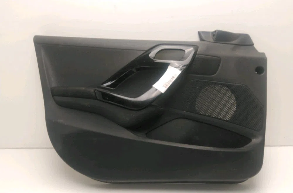 Garniture porte avg Peugeot 208 I (CA_, CC_) 1.4 hdi (2012) 3 portes occasion