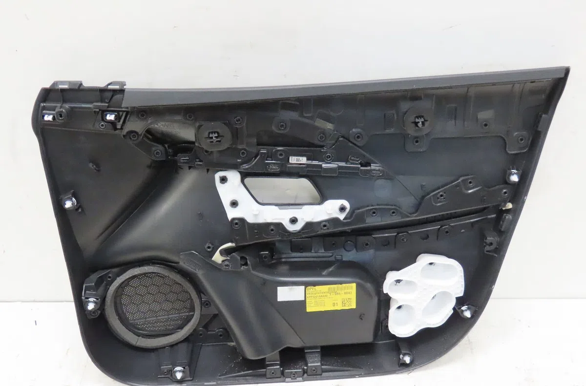 Garniture porte avg Peugeot 208 II (UB_, UP_, UW_, UJ_) 1.5 bluehdi 100 (2019) occasion