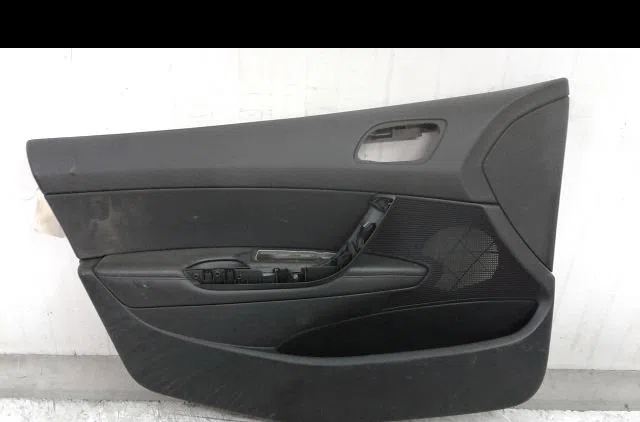Garniture porte avg Peugeot 308 I (4A_, 4C_) 2.0 hdi (2007-2014) occasion