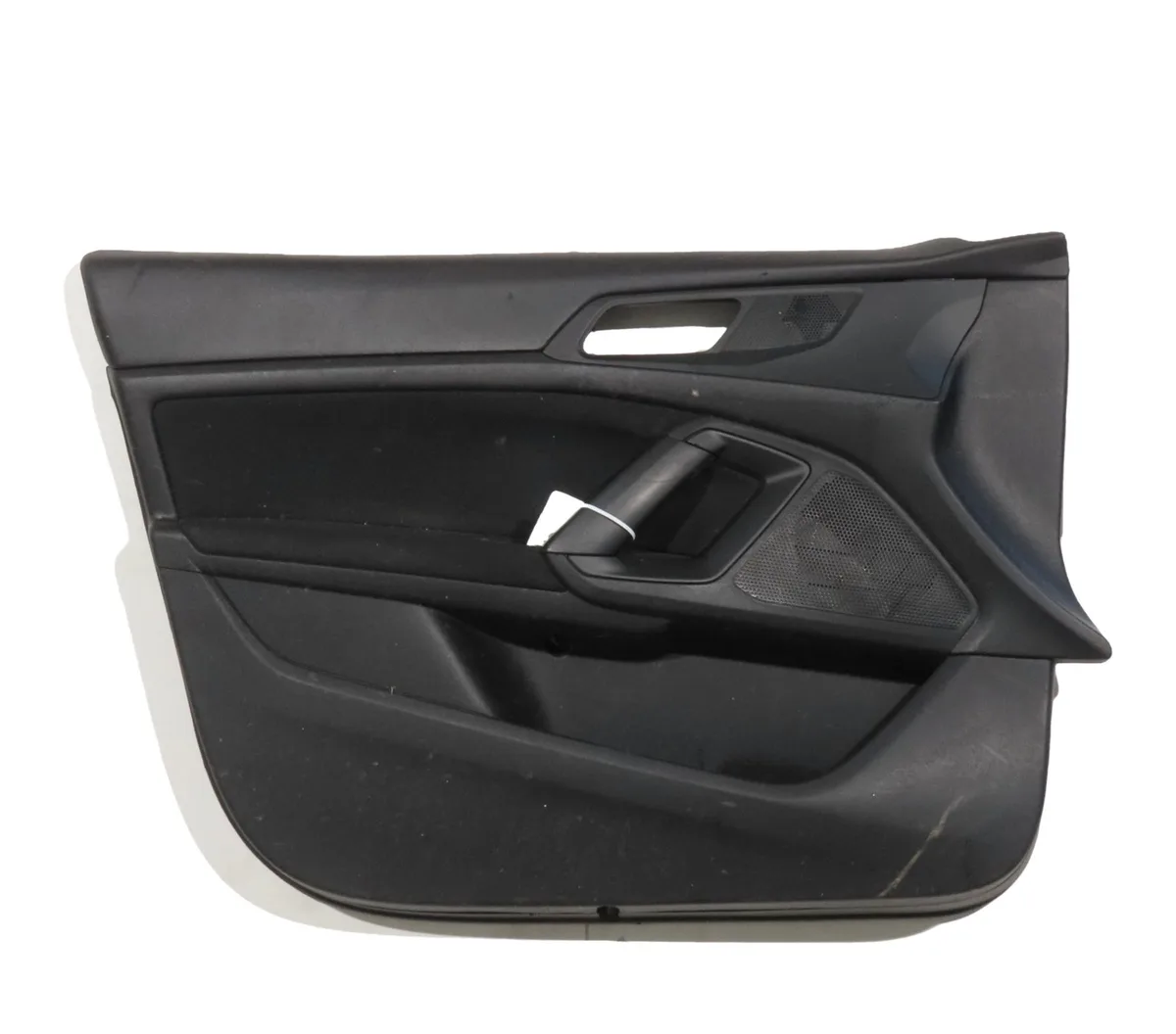 Garniture porte avg Peugeot 308 II (LB_, LP_, LW_, LH_, L3_) 1.5 bluehdi 100 (2018-2021) 5 portes occasion
