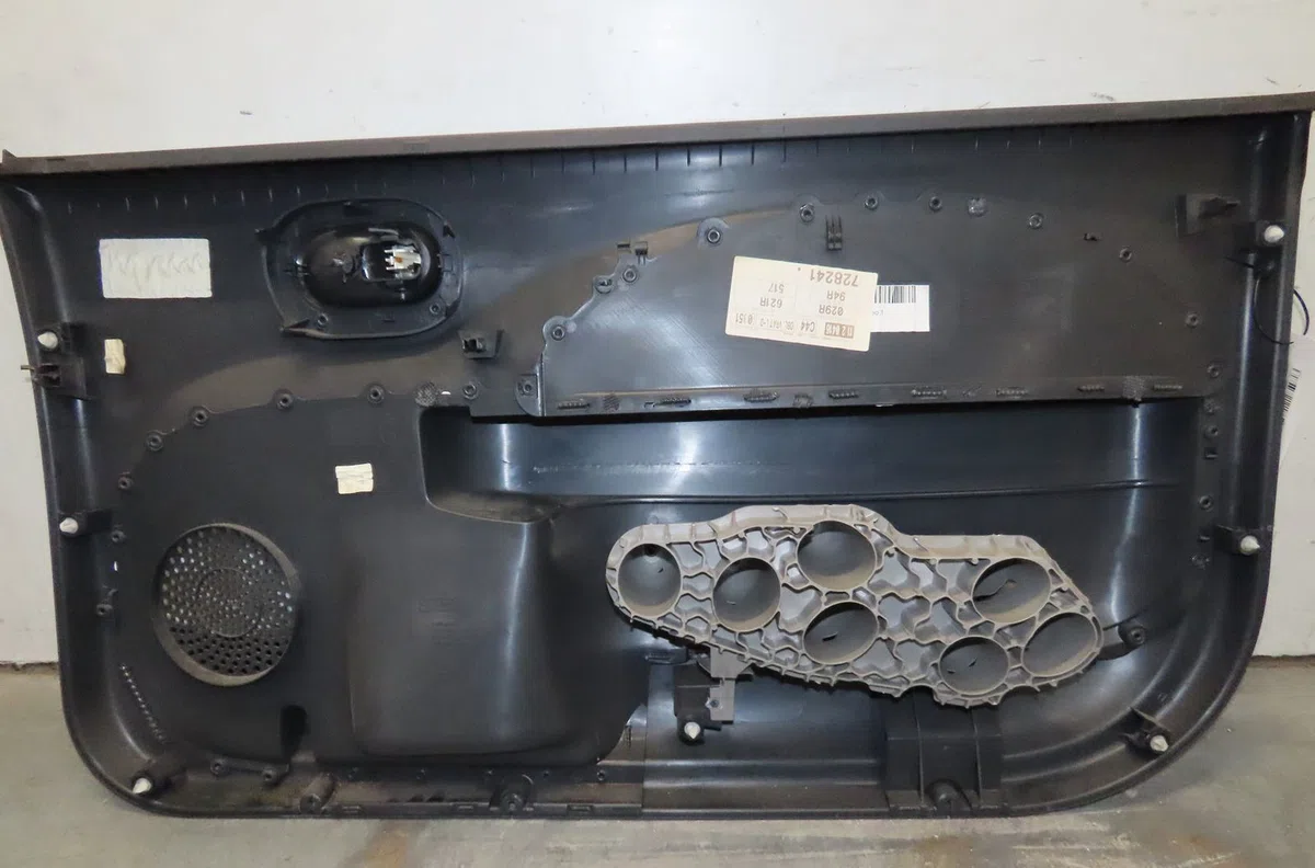 Garniture porte avg Renault TWINGO II (CN0_) 1.5 dci 90 (2010) occasion