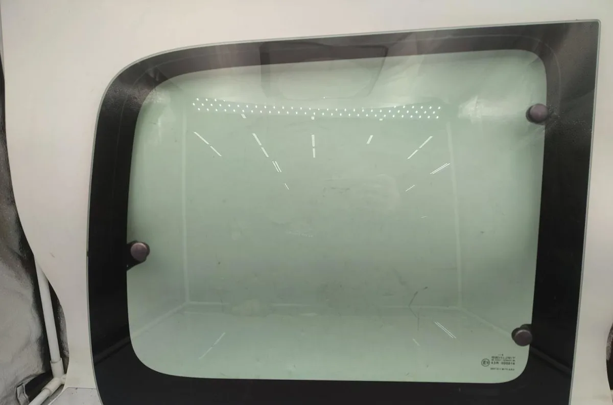 Glace ar custode d CITROEN BERLINGO 1 PHASE 2 occasion