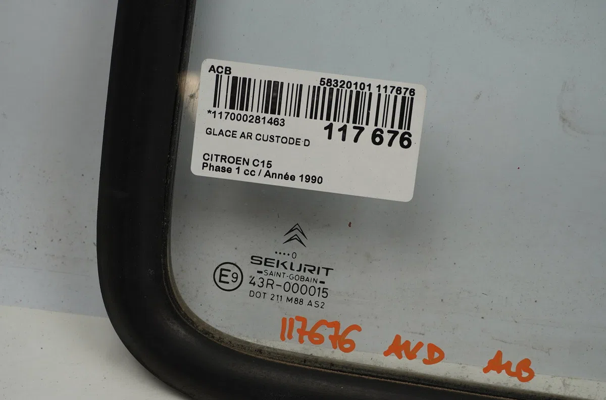 Glace ar custode d Citroen C15 Camionnette-Monospace (VD_) 1.8 d (1986-2000) occasion
