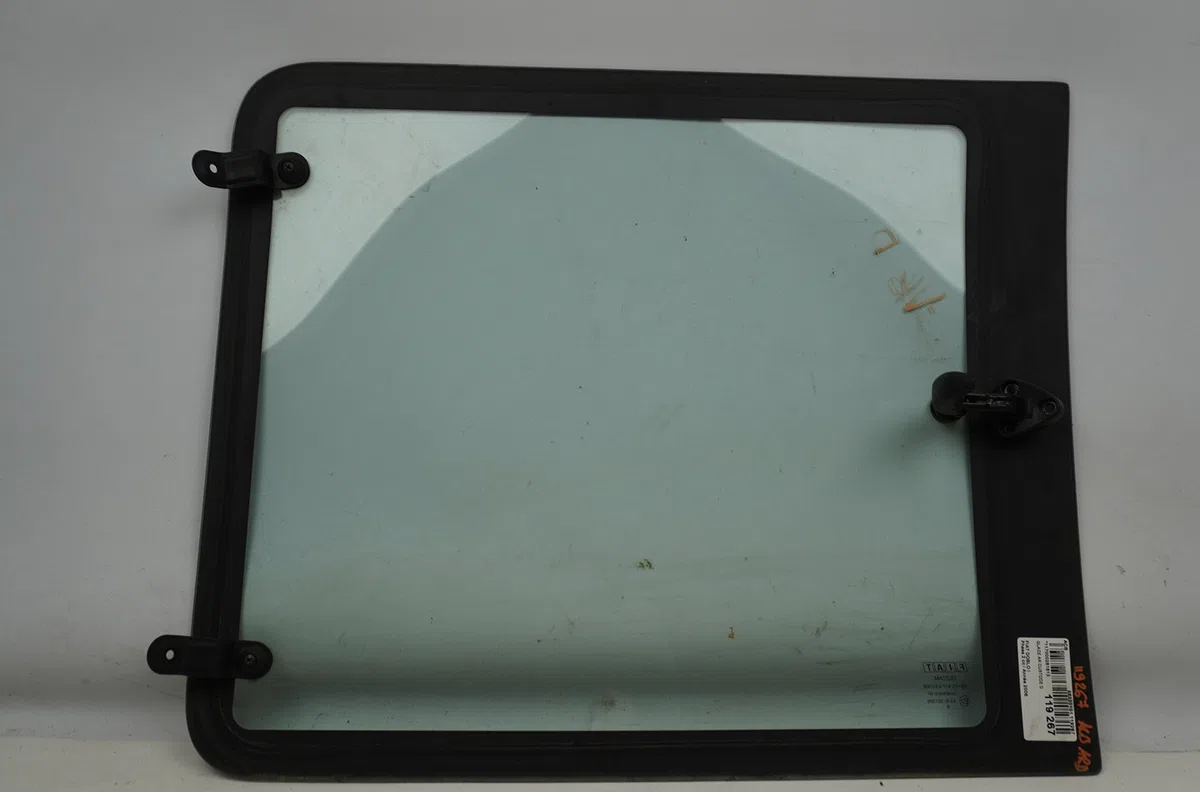 Glace ar custode d Fiat DOBLO Monospace (119_, 223_) 1.9 jtd (2003) occasion