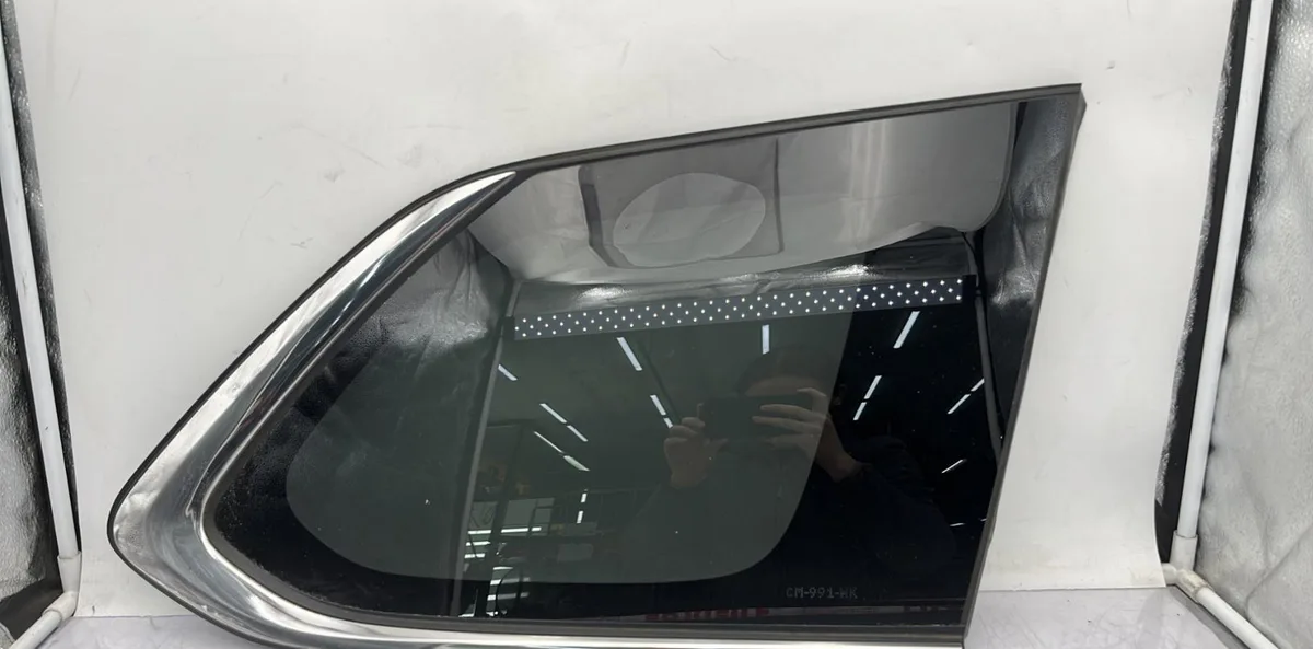Glace ar custode d MITSUBISHI OUTLANDER 3 PHASE 2 occasion